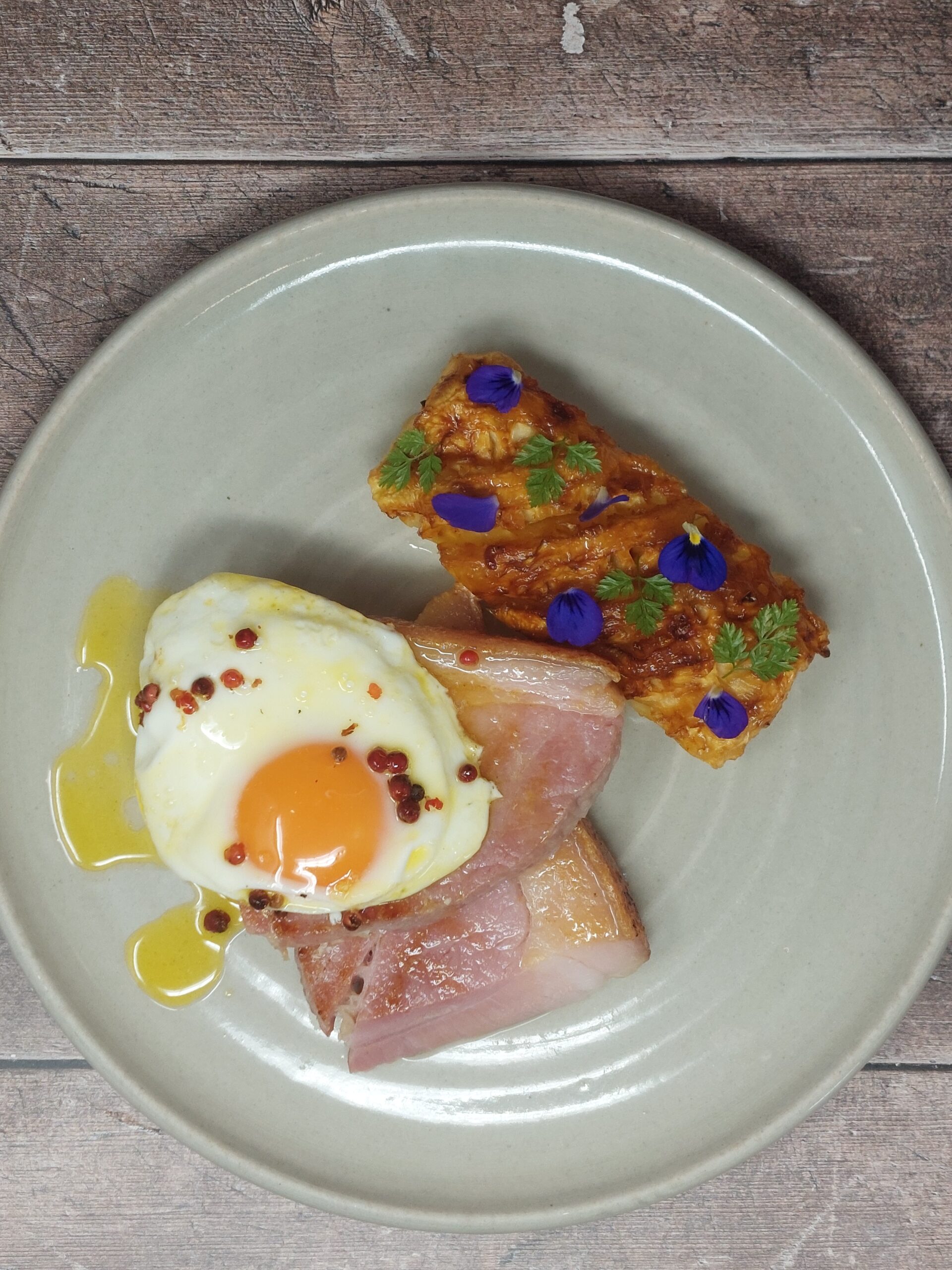 Grilled Gammon with Roast Pineapple - Sykes House Farm